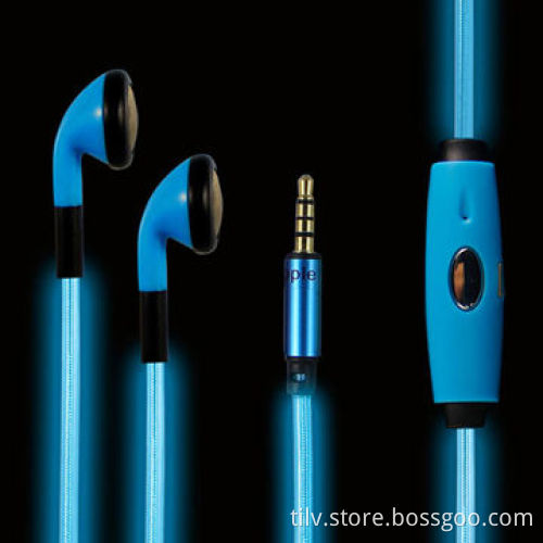 2014 New Flashlight Wired Earphone for Mobile Phone